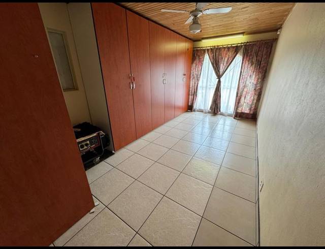 3 BEDROOM HOUSE FOR SALE IN NORKEM PARK